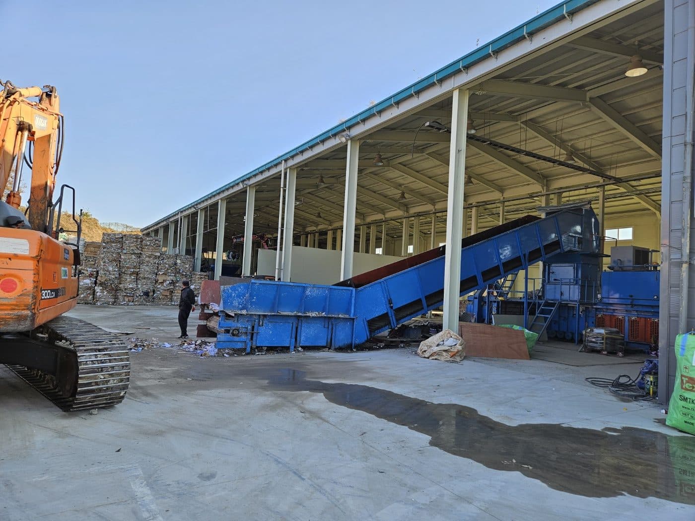 Baling line at Cheongju MRF